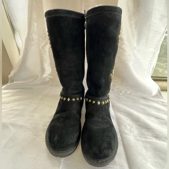 BLACK STUD DETAIL UGG BOOTS Zipper Entry Genuine Suede COMFORT w/ an EDGE Sz 9 - Picture 4 of 6
